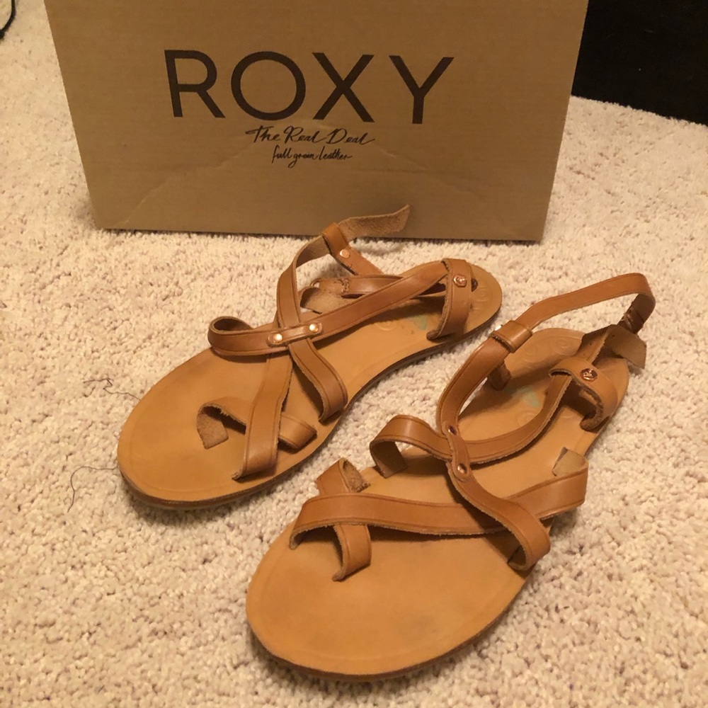 Roxy sevilla sandals tan size 6